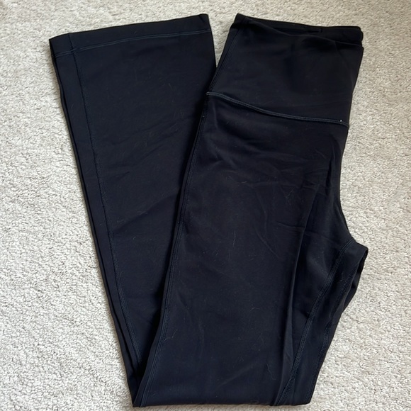 Lululemon Align High-rise mini-flare pant in size 8 Black - Picture 3 of 5